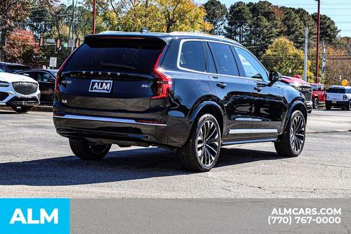 2025 Volvo XC90 B6 Plus 7-Seater