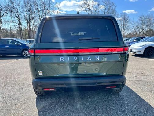Green 2024 Rivian R1S Adventure
