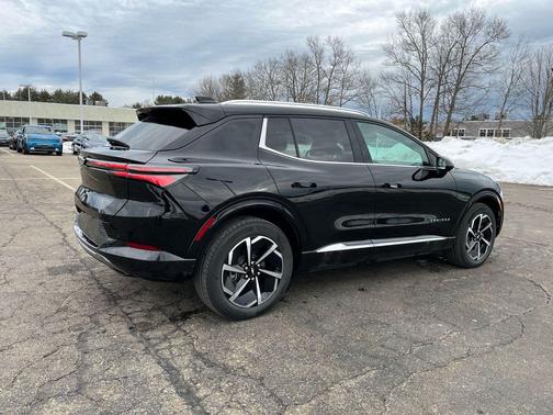 2024 Chevrolet Equinox EV 2LT