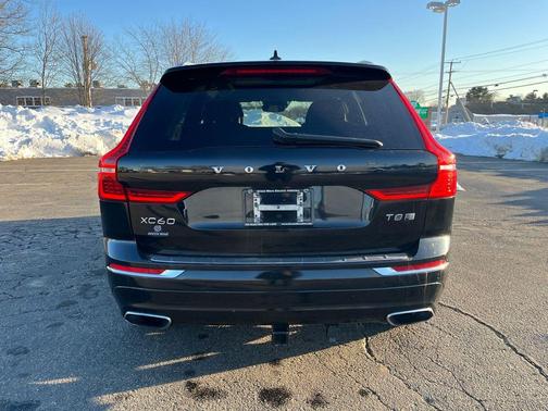 2018 Volvo XC60 Recharge Plug-In Hybrid T8 Inscription