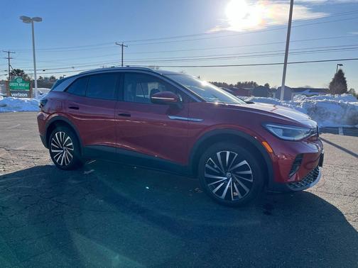 Aurora Red Metallic w/Black Roof 2023 Volkswagen ID.4 Pro S Plus
