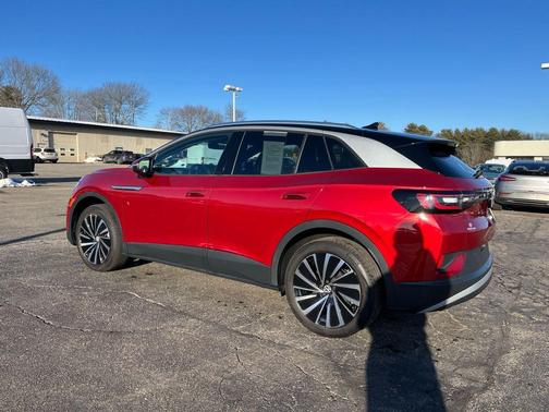 Aurora Red Metallic w/Black Roof 2023 Volkswagen ID.4 Pro S Plus