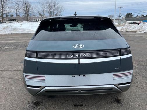 2024 Hyundai IONIQ 5 Limited