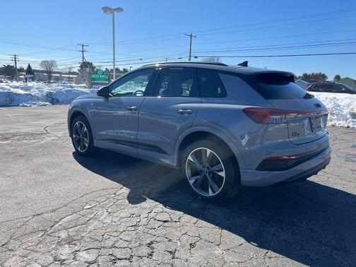 2023 Audi Q4 e-tron Premium Plus 50 quattro