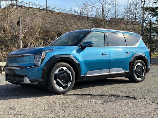 Ocean Blue 2024 Kia EV9 Land