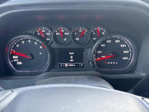 2022 Chevrolet Silverado 1500 Custom