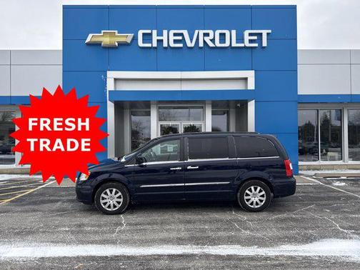 2014 Chrysler Town & Country Touring