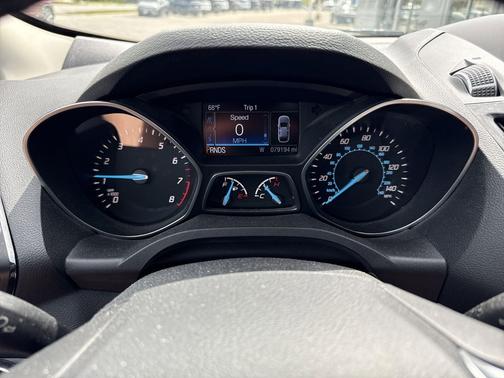 Magnetic 2015 Ford Escape Titanium