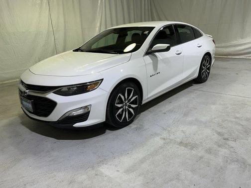2023 Chevrolet Malibu FWD RS