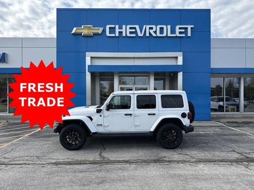 Bright White Clearcoat 2025 Jeep Wrangler 4xe Sahara