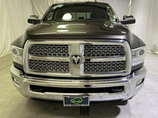 Granite Crystal Metallic Clearcoat 2017 RAM 2500 Laramie Crew Cab 4x4 6'4' Box