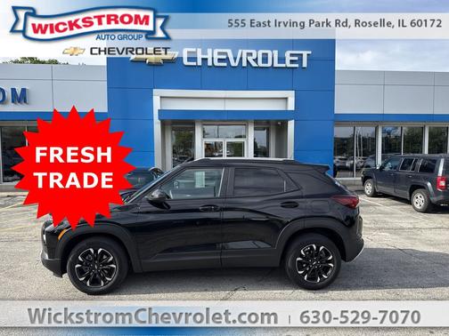 Mosaic Black Metallic 2023 Chevrolet Trailblazer LT