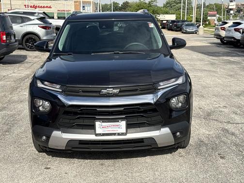 Mosaic Black Metallic 2023 Chevrolet Trailblazer LT