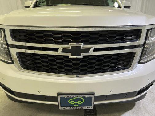 Iridescent Pearl Tricoat 2019 Chevrolet Tahoe LT