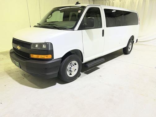 Summit White 2024 Chevrolet Express 3500 RWD 3500 Extended Wheelbase LS