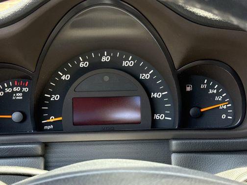 2002 Mercedes-Benz C-Class 2dr Cpe 2.3L