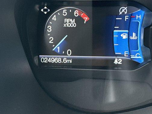 Hot Pepper Red Metallic Tinted Clearcoat 2022 Ford Ranger LARIAT