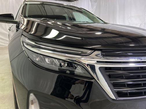 Mosaic Black Metallic 2023 Chevrolet Equinox 1LT