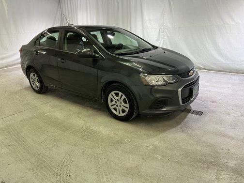 2020 Chevrolet Sonic FWD Sedan LS