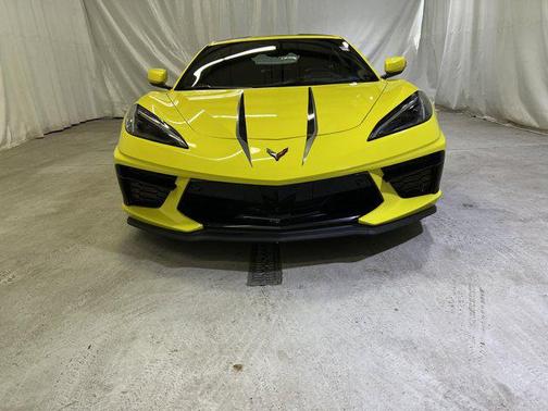 Accelerate Yellow Metallic 2021 Chevrolet Corvette Stingray w/2LT