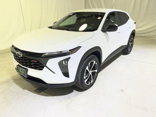 Summit White 2024 Chevrolet Trax FWD 1RS