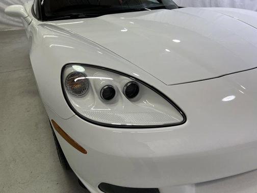 2007 Chevrolet Corvette Base