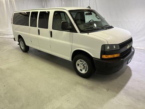 2023 Chevrolet Express 3500 RWD 3500 Extended Wheelbase LS