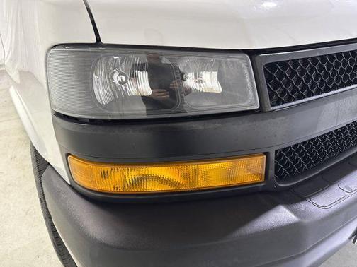 2020 Chevrolet Express 2500 RWD 2500 Extended Wheelbase WT