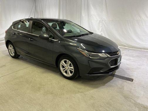 Graphite Metallic 2018 Chevrolet Cruze LT