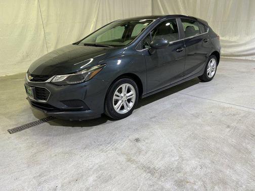 Graphite Metallic 2018 Chevrolet Cruze LT