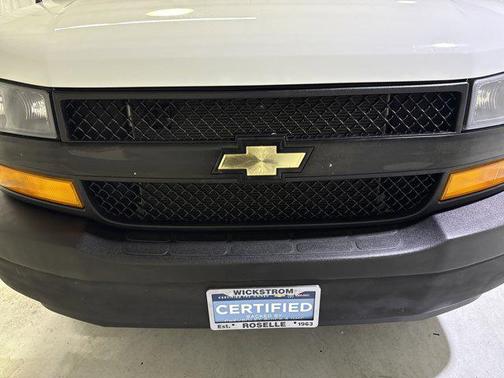 2022 Chevrolet Express 3500 RWD 3500 Extended Wheelbase LS