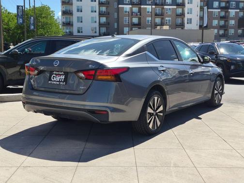 Gun Metallic 2021 Nissan Altima 2.5 SV