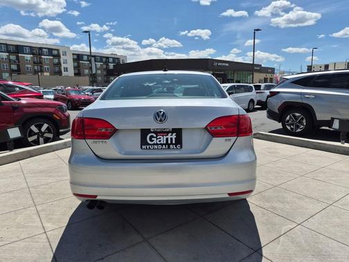 Reflex Silver Metallic 2014 Volkswagen Jetta Auto SE