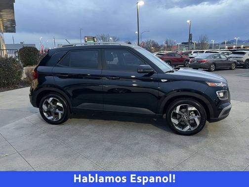 2023 Hyundai VENUE SEL