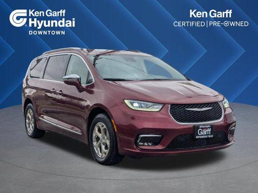 Velvet Red Pearlcoat 2021 Chrysler Pacifica Limited