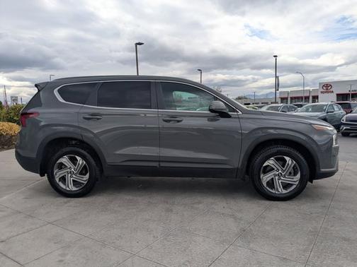 2021 Hyundai SANTA FE SE