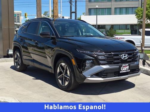 Black 2025 Hyundai TUCSON SEL