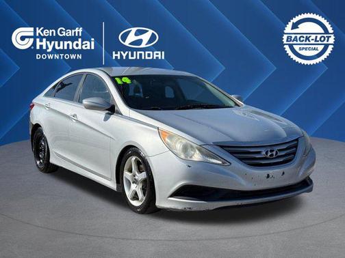 Radiant Silver Metallic 2014 Hyundai SONATA GLS