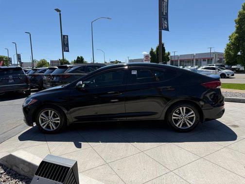 Black Diamond 2018 Hyundai ELANTRA Value Edition