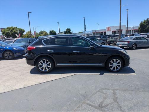 Black Obsidian 2017 INFINITI QX50 Base