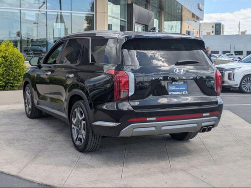 Abyss Black Pearl 2025 Hyundai PALISADE Limited