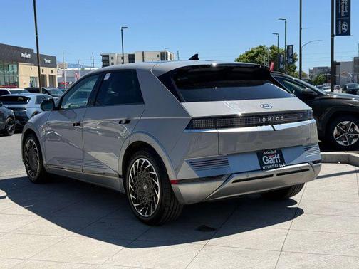 Cyber Gray 2024 Hyundai IONIQ 5 Limited
