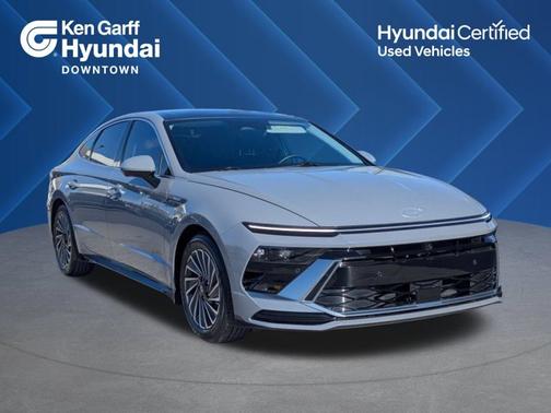 2025 Hyundai SONATA Hybrid Limited
