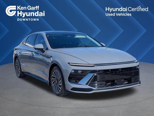 2025 Hyundai SONATA Hybrid Limited