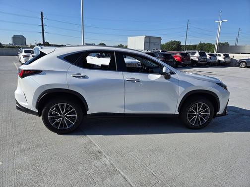 Eminent White Pearl 2025 Lexus NX 250 Premium