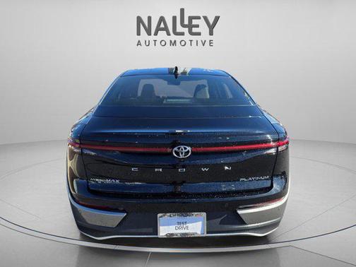 2023 Toyota Crown Platinum