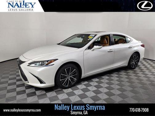 2023 Lexus ES 300h Base