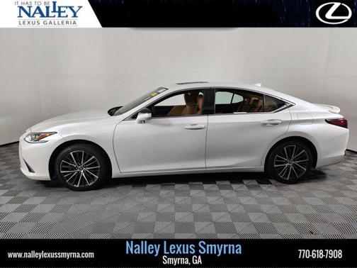 2023 Lexus ES 300h Base