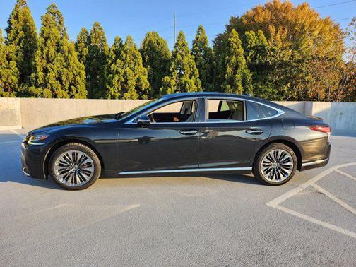 2018 Lexus LS 500 Base