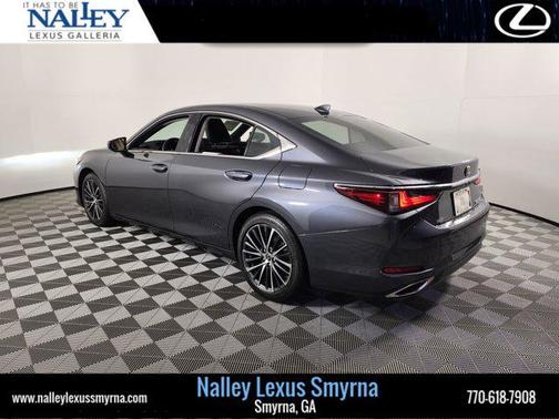 2022 Lexus ES 350 Base